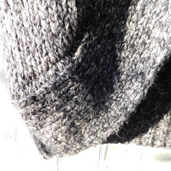 🦔🐾 Chunky Forest Cardigan 🌳🍃 - Picture 6 of 8